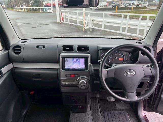 DAIHATSU MOVE CONTE 2013