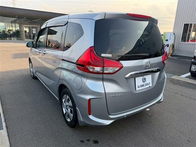 HONDA FREED HYBRID 2021