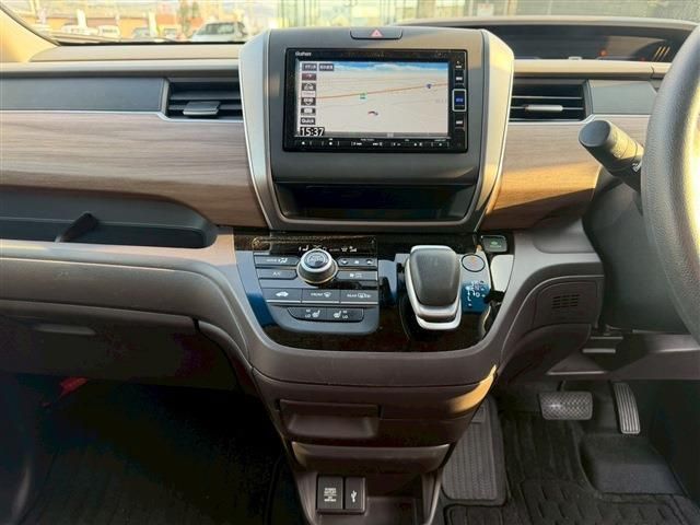 HONDA FREED HYBRID 2021