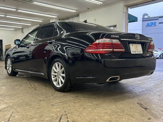 TOYOTA CROWN sedan 2010