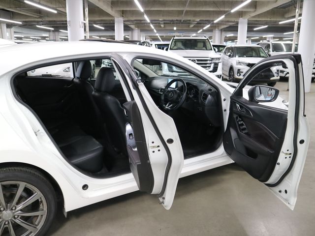 MAZDA AXELA SPORTS 2018