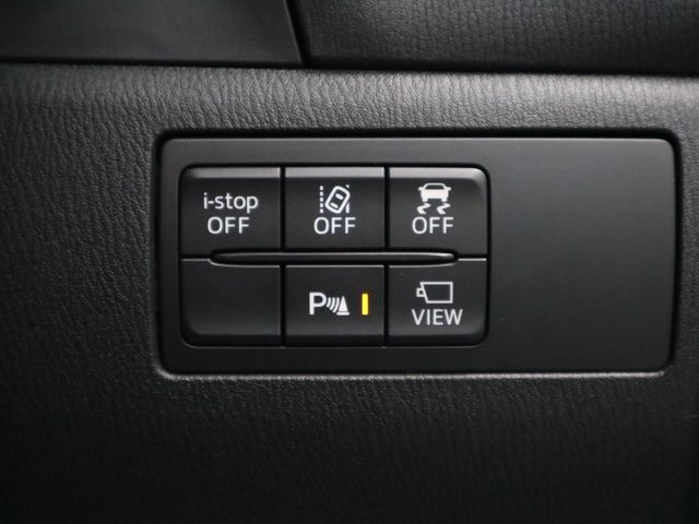 MAZDA AXELA SPORTS 2018