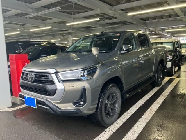 TOYOTA ??????????4D 2023