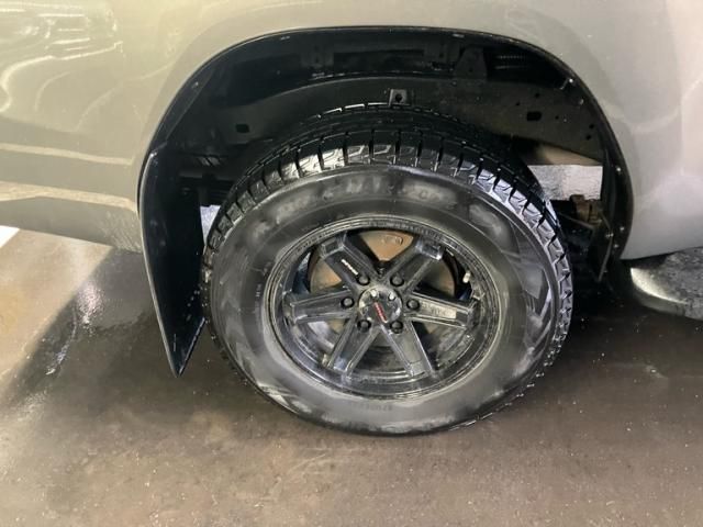 TOYOTA ??????????4D 2023