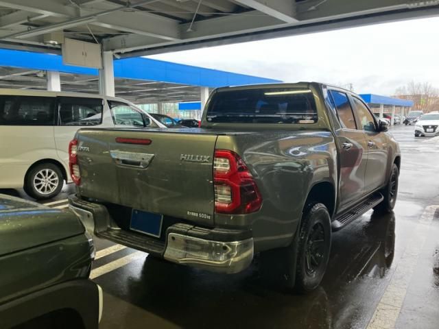 TOYOTA ??????????4D 2023