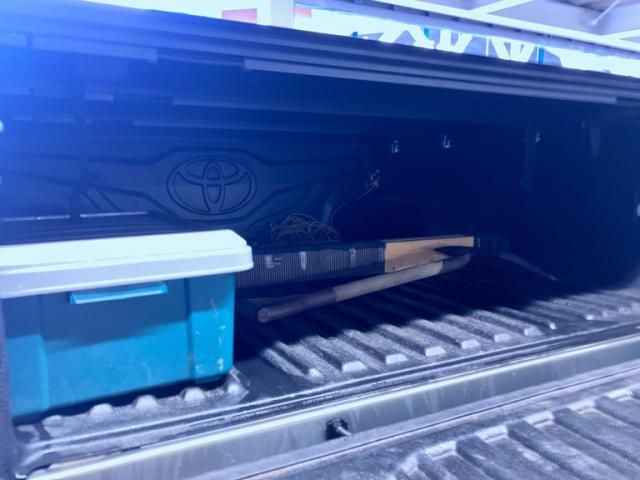 TOYOTA ??????????4D 2023