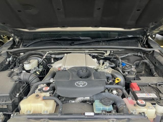 TOYOTA ??????????4D 2023