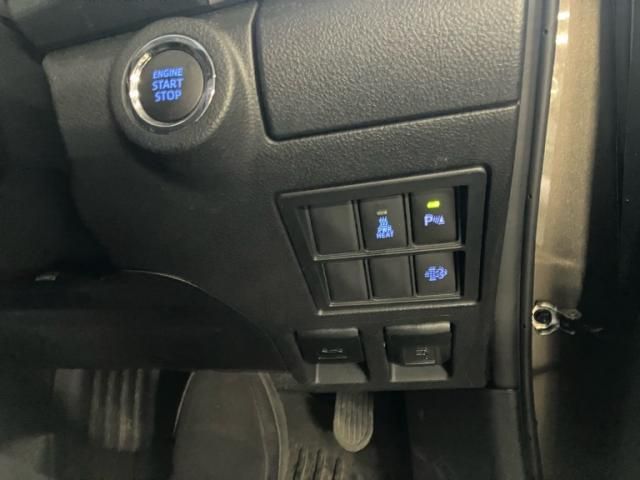 TOYOTA ??????????4D 2023