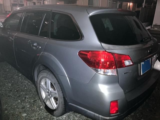 SUBARU LEGACY OUTBACK 2009