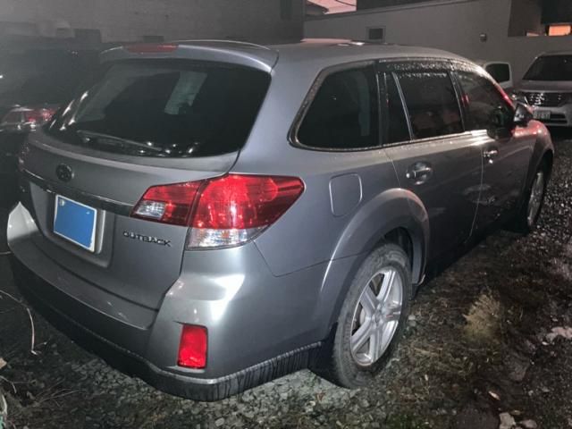 SUBARU LEGACY OUTBACK 2009