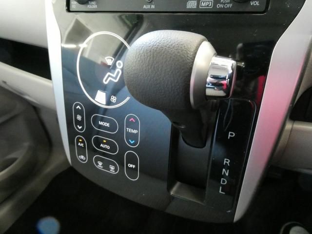 MITSUBISHI eK WAGON 2015