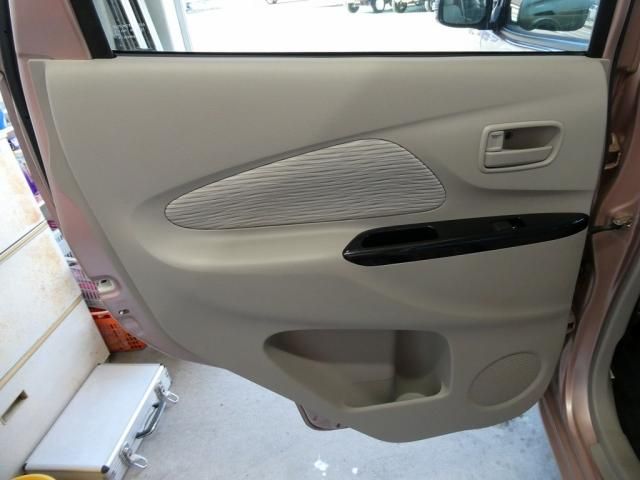 MITSUBISHI eK WAGON 2015