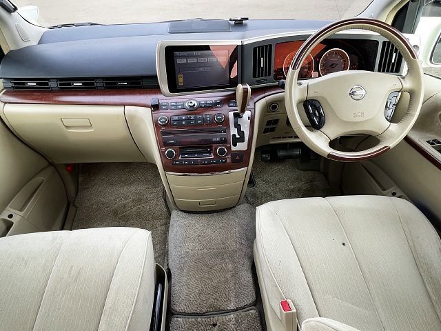 NISSAN ELGRAND  4WD 2007