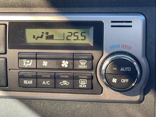 TOYOTA HIACE van 2WD 2014