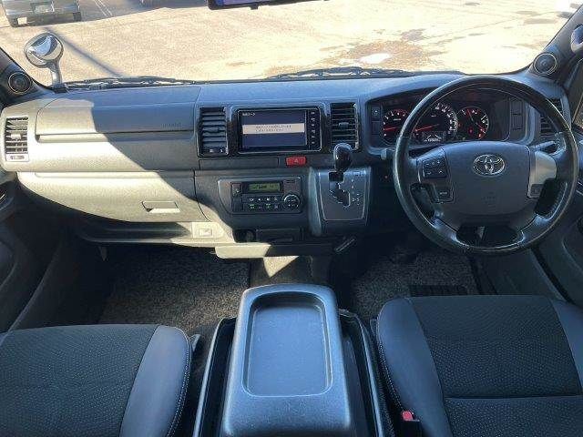 TOYOTA HIACE van 2WD 2019