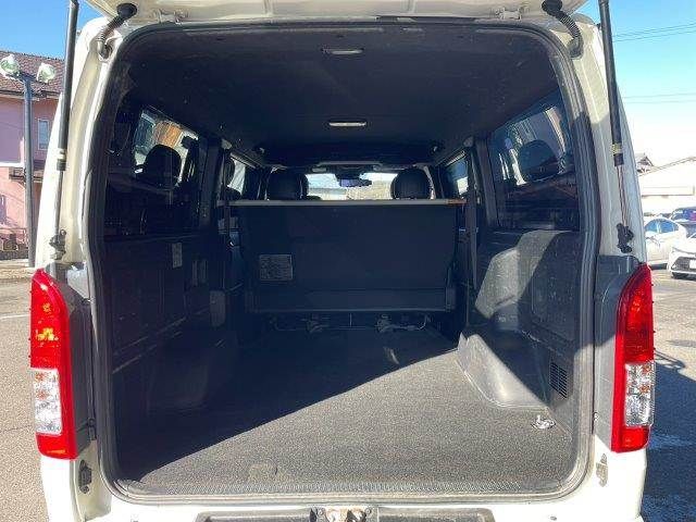 TOYOTA HIACE van 2WD 2019