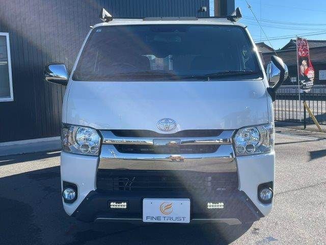 TOYOTA HIACE van 2WD 2019