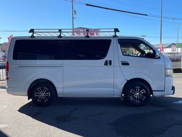 TOYOTA HIACE van 2WD 2019