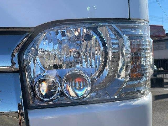 TOYOTA HIACE van 2WD 2019