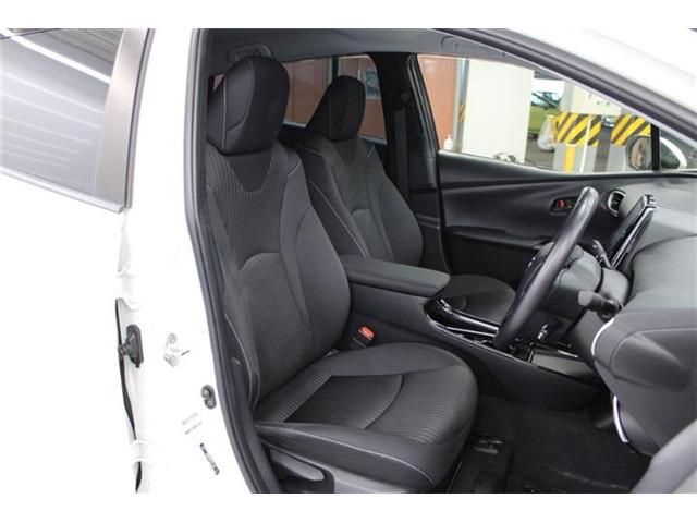 TOYOTA PRIUS PHV 2019