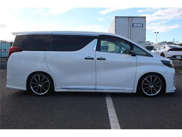 TOYOTA ALPHARD 2020