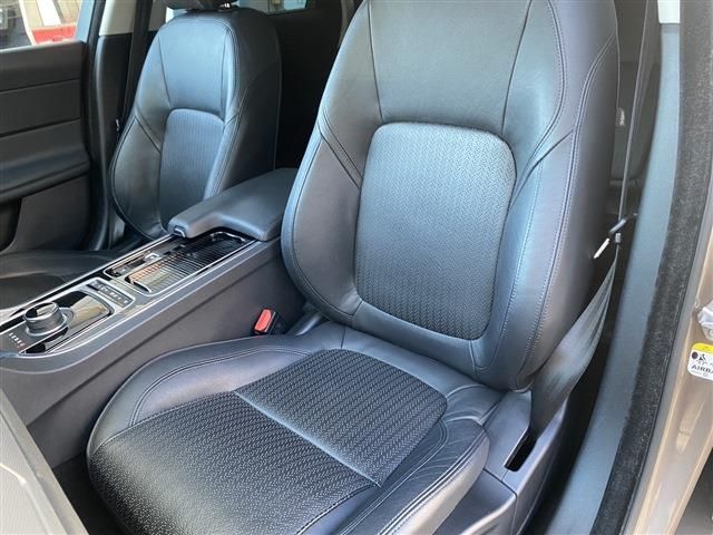 JAGUAR JAGUAR XFseries 2017