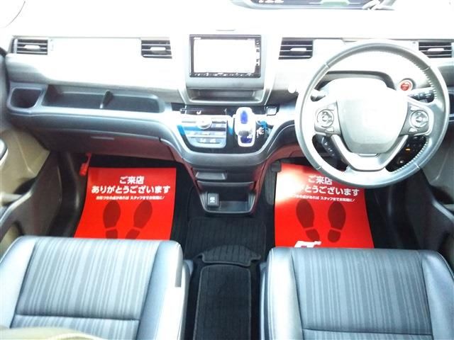 HONDA FREED HYBRID 4WD 2017