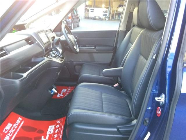 HONDA FREED HYBRID 4WD 2017