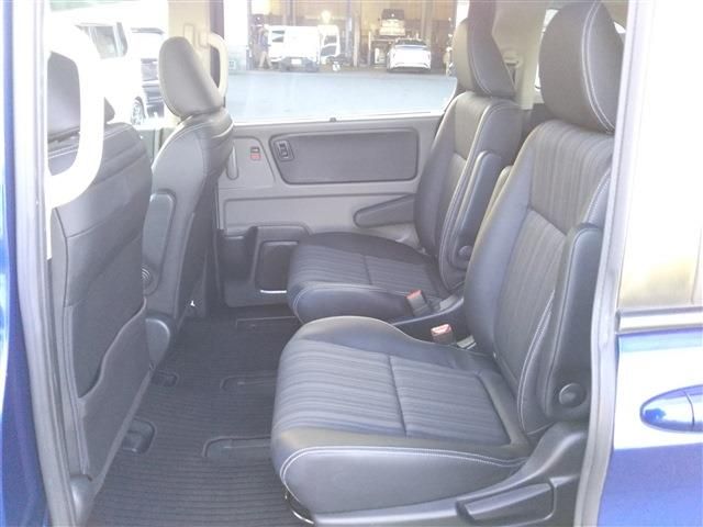 HONDA FREED HYBRID 4WD 2017