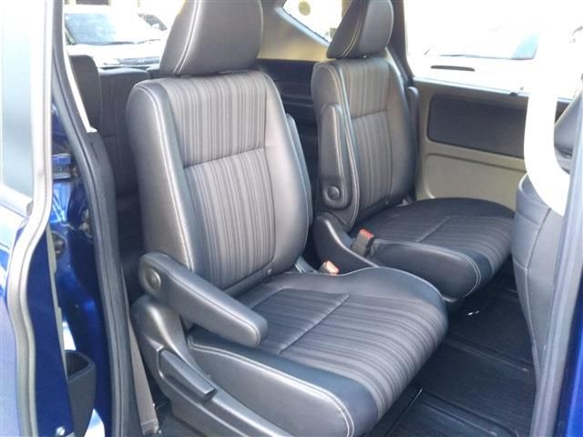 HONDA FREED HYBRID 4WD 2017