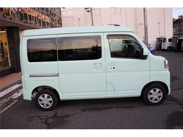DAIHATSU HIJET CARGO 2022