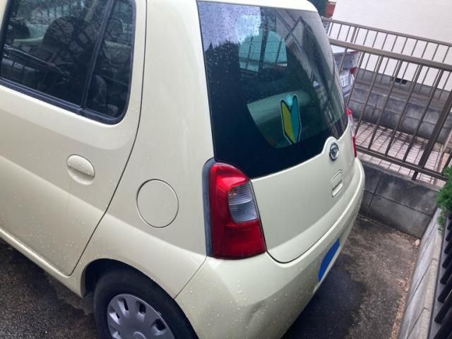 DAIHATSU ESSE 2010