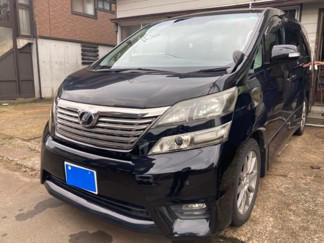 TOYOTA VELLFIRE 2010
