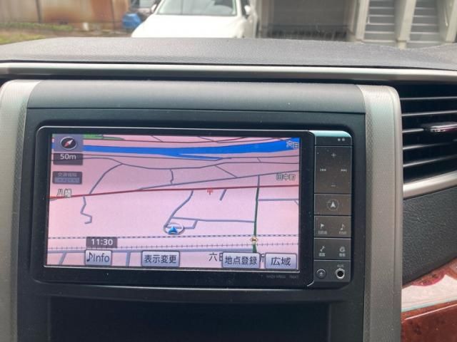 TOYOTA VELLFIRE 2010