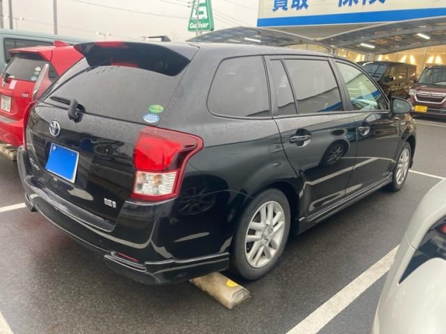 TOYOTA COROLLA FIELDER HYBRID 2013