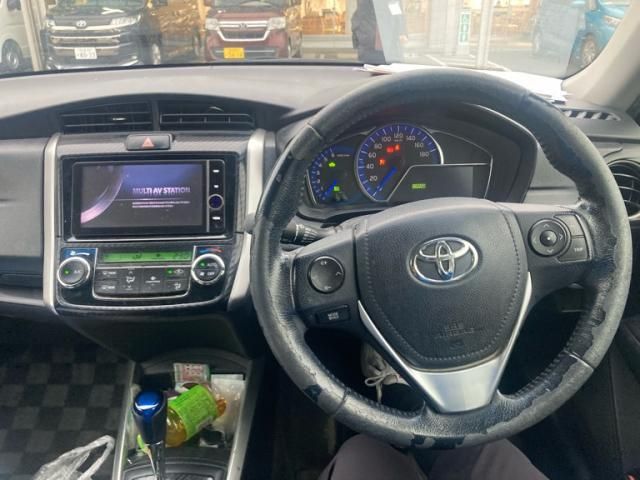 TOYOTA COROLLA FIELDER HYBRID 2013