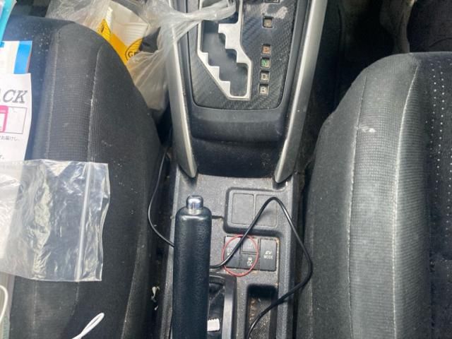 TOYOTA COROLLA FIELDER HYBRID 2013