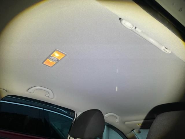 VOLKSWAGEN VOLKSWAGEN POLO 2016