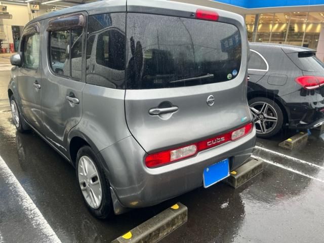NISSAN CUBE 2011