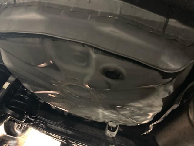 TOYOTA PRIUS Alpha 2012