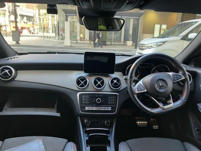 MERCEDES BENZ MERCEDES BENZ CLA Shooting Brake 2016