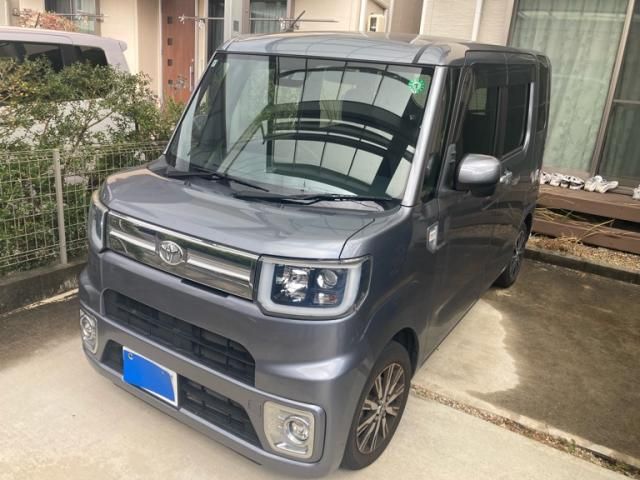 TOYOTA PIXIS MEGA 2019