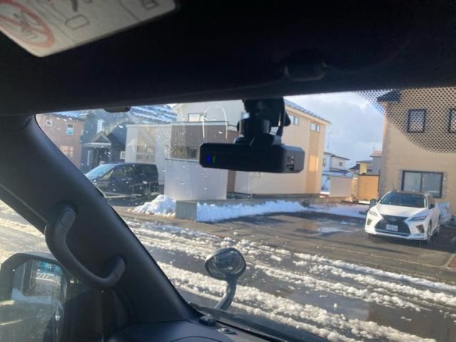 TOYOTA HIACE van 4WD 2022