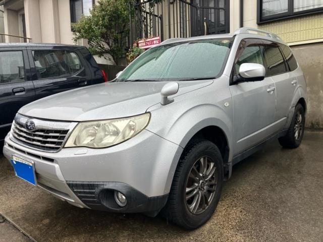 SUBARU FORESTER 2010