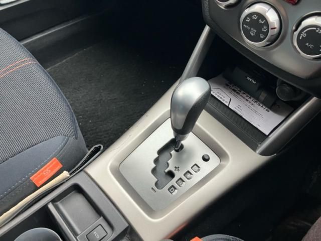 SUBARU FORESTER 2010