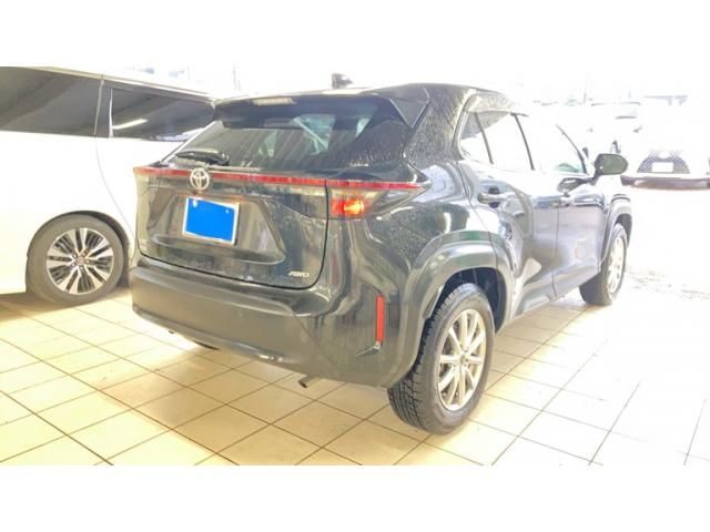TOYOTA YARIS CROSS 2023