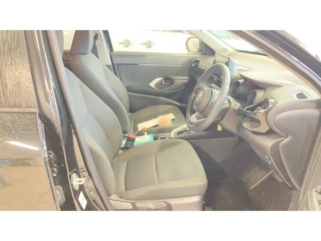 TOYOTA YARIS CROSS 2023