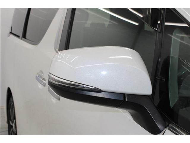 TOYOTA VELLFIRE 2020