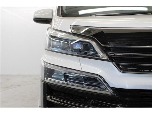 TOYOTA VELLFIRE 2020