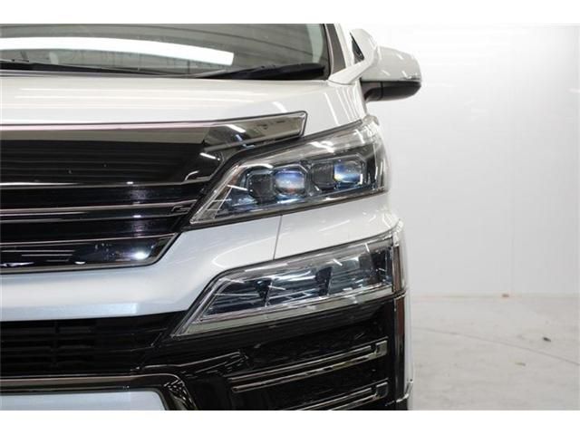 TOYOTA VELLFIRE 2020